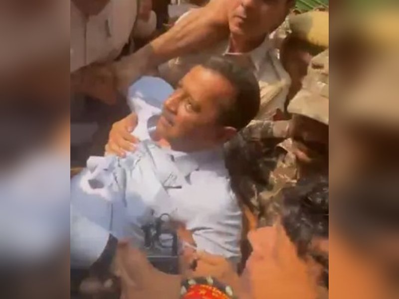 Opposition leaders detained amid protests against CEC