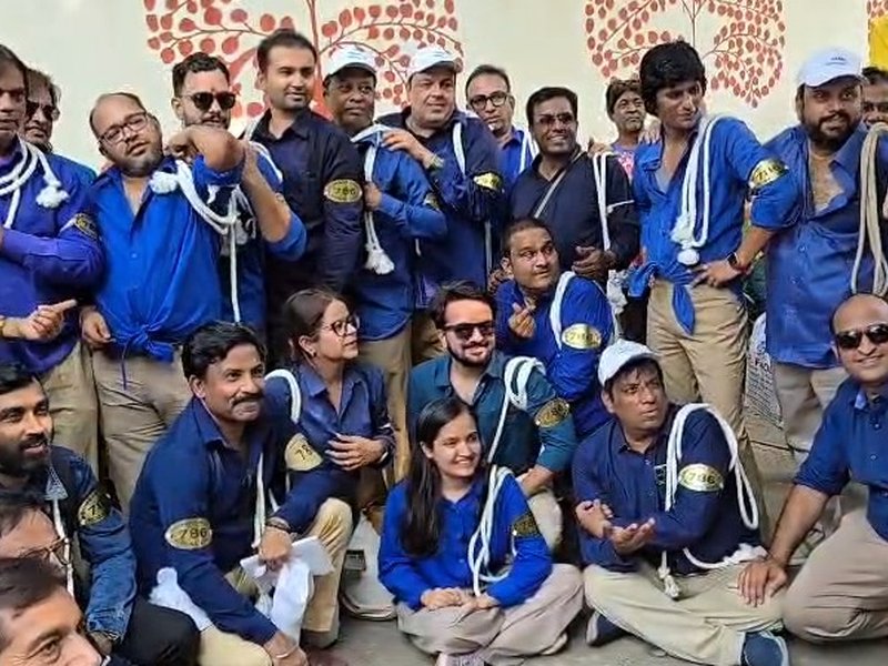 अमिताभ बच्चन के जन्मदिन पर फैंस ने की लंबी उम्र और अच्छे स्वास्थ्य की कामना