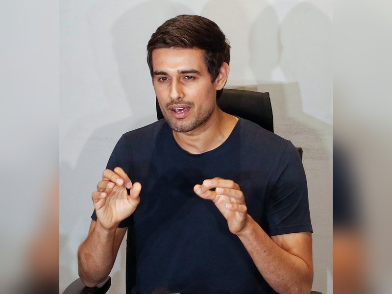 Delhi court issues bailable warrant against YouTuber Dhruv Rathee in 2018 defamation case