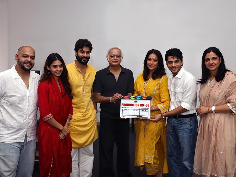 Bipasha Basu set to return to screens after 6 years, starts filming for untitled series