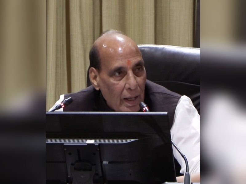 एशियाई खेलों में सैन्य खिलाड़ियों का अब तक का सर्वश्रेष्ठ प्रदर्शन, राजनाथ सिंह ने की मुलाकात