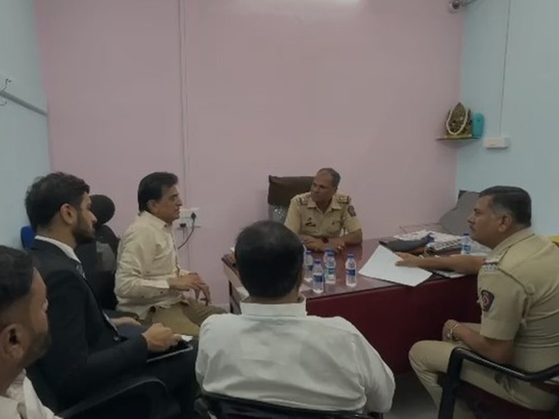 आमिर खान के भांजे इमरान खान की बढ़ीं मुश्किलें? एफआईआर की मांग लेकर पुलिस स्टेशन पहुंचे बीजेपी नेता किरीट सोमैया