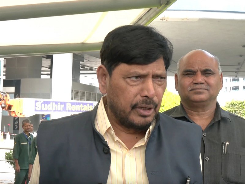 राहुल गांधी और इंडिया गठबंधन का आंदोलन सिर्फ लोगों को तकलीफ देने वाला : रामदास आठवले 