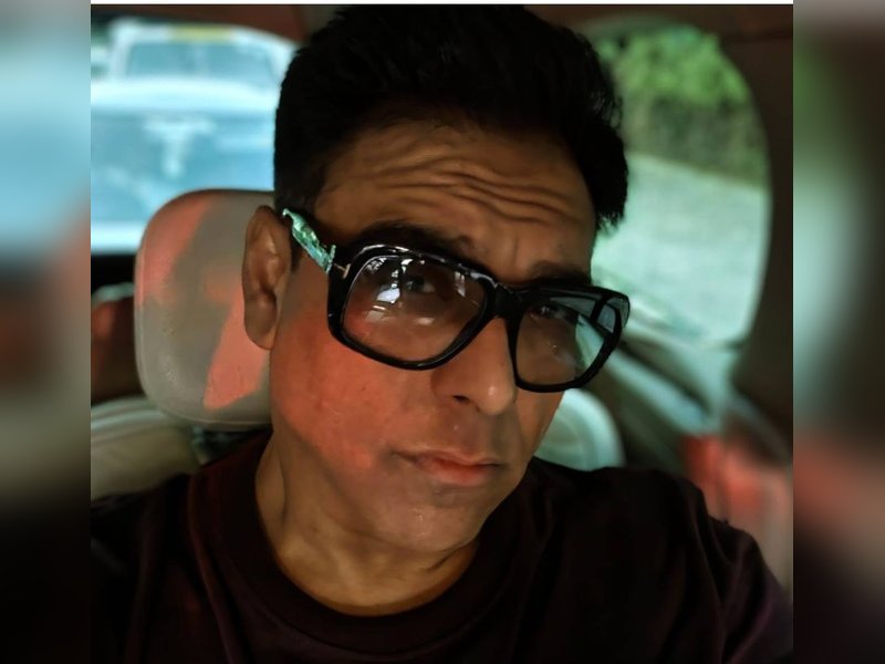 Ram Kapoor shares picture with sharp jawline, fans don’t want him to go too extreme