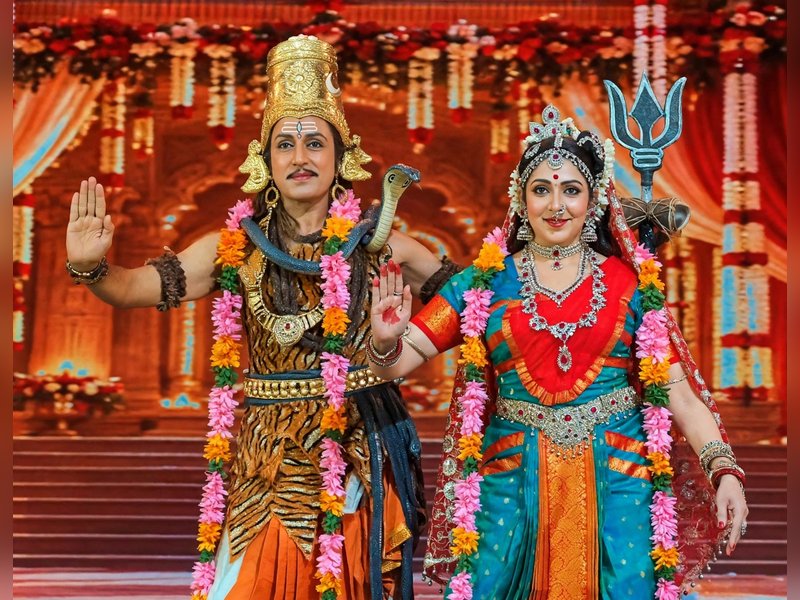 Hema Malini celebrates Navratri with her iconic ‘Durga’ ballet performance in Telangana