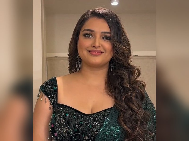 Aamrapali Dubey reveals Nirahua aka Dinesh Lal Yadav had girlfriends despite being married, never left his wife