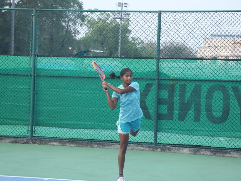 Top seed Deepthi Venkatesan stunned in second round of girls' U-16 event in the 31st Fenesta Open National Tennis Championship in New Delhi on Tuesday. Photo credit: Fenesta Open