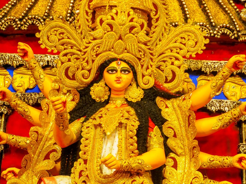 दुर्गा सप्तशती के शक्तिशाली मंत्र और उनका महत्व, यहां समझें पाठ के संपूर्ण नियम और सावधानियां