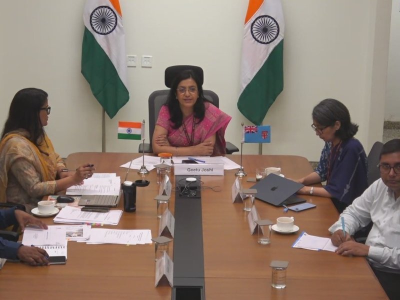 India, Fiji discuss strengthening cooperation in public health 