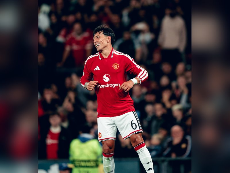 Martinez apologises to Man United over controversial remarks