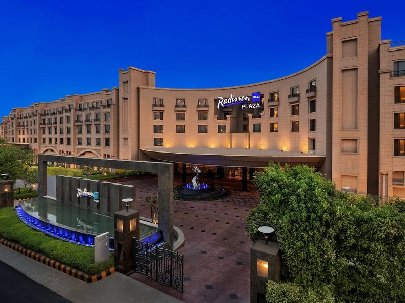 FSSAI issues notices to Radisson Blu Delhi operator, Flipkart, BigBasket over food safety violations