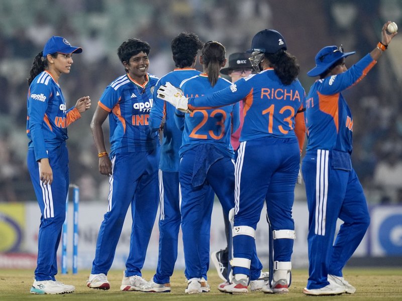 1st T20I: Nandni Sharma picks 2-11 as India restrict Zimbabwe to 114/5 (Credit: X/BCCI Women)