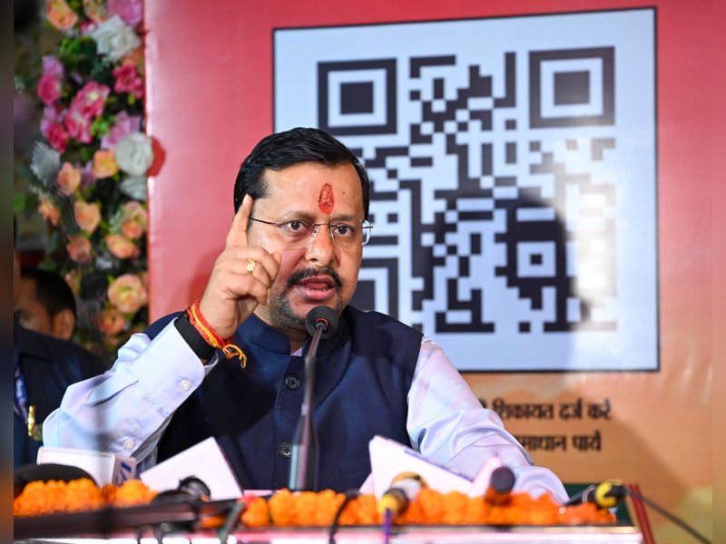 'Echoing RSS statements, should read more': Congress, RJD on BJP chief's remarks against Rahul