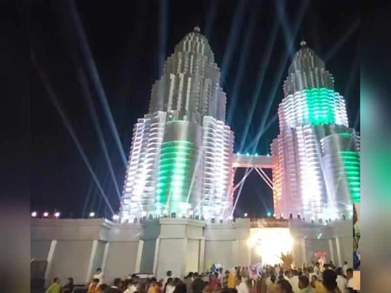 From skyscrapers to cockroach-themed pandals: Patna’s Durga Puja pandals in the spotlight