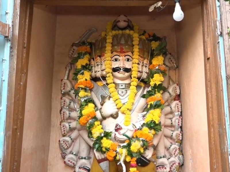 Kanpur temple opens once a year on Dussehra for Ravana worship (Photo: IANS)