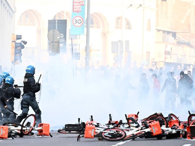 Italy Violence