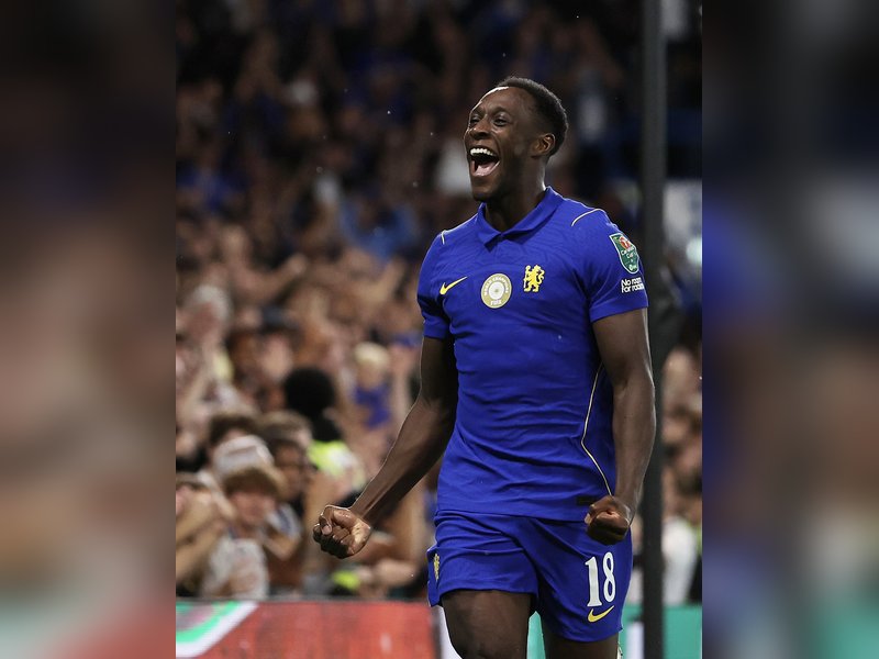 Chelsea push me to improve every year and win titles: Welbeck 