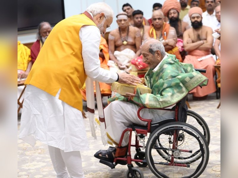 सेंगोल बनाने वाले वुम्मिदी एथिराजुलु का निधन, पीएम मोदी और तमिलनाडु के राज्यपाल ने जताया शोक