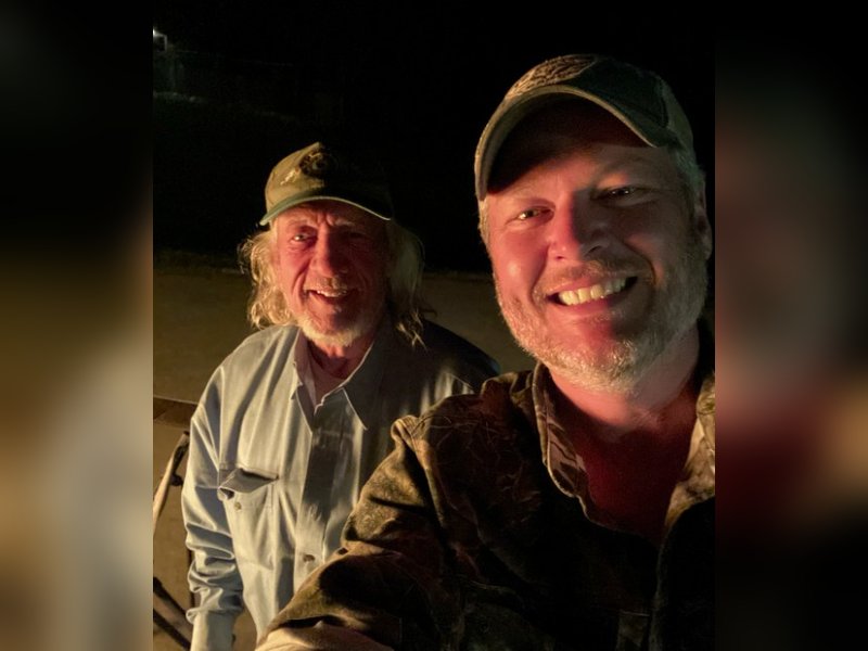 Blake Shelton mourns ‘hero’ John Anderson: He was my friend