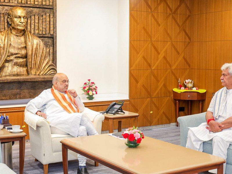 जम्मू-कश्मीर के उपराज्यपाल सहित कई राज्यों के मुख्यमंत्रियों ने दी अमित शाह को जन्मदिन की शुभकामनाएं 