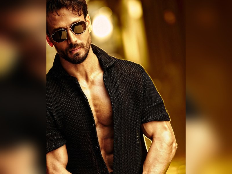 Tiger Shroff firing incident: 4 accused sent to Police custody till Oct 26