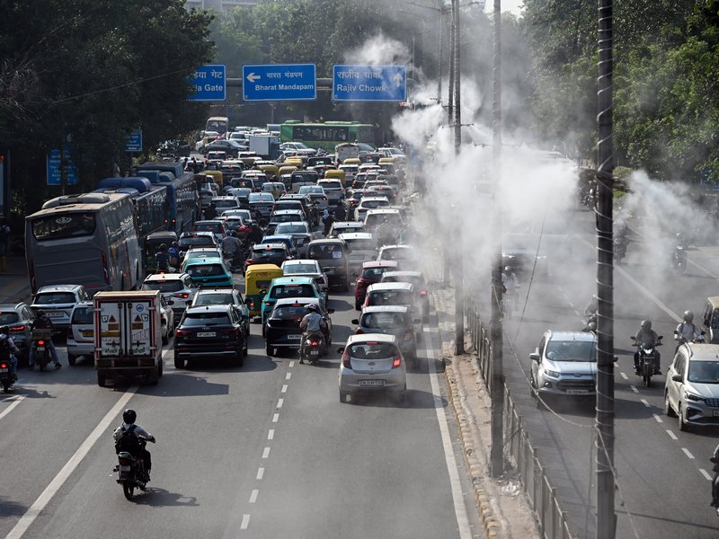 Delhi to bar non-BS-VI vehicles from outside city from Nov 1 as pollution curbs kick in