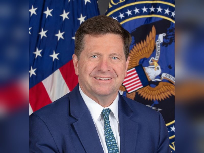 US intelligence chief warns of advanced Iranian plots against American officials 