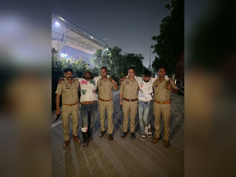गाजियाबाद में मुठभेड़ मे दो बदमाश गिरफ्तार, दोनों के पैर में लगी गोली  
