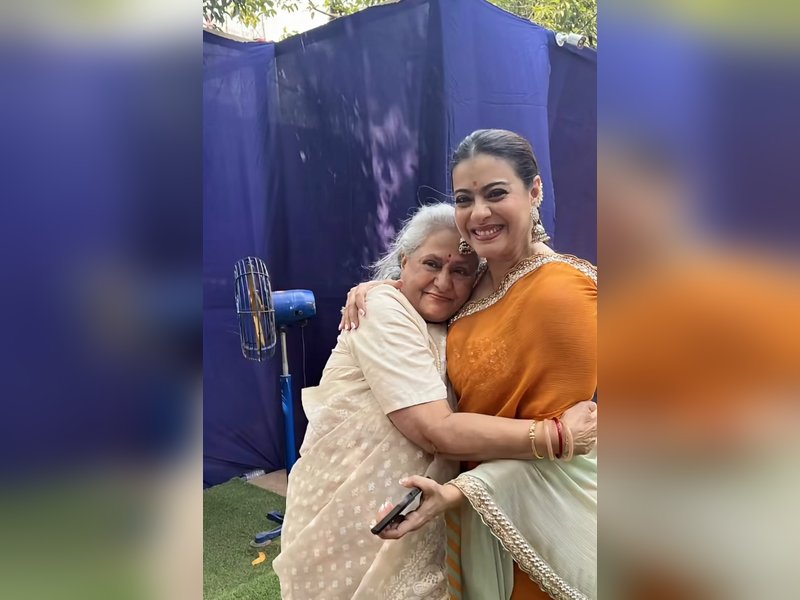 Kajol shares joyful moments with Jaya Bachchan & Tanuja at Durga Puja, Nysa & Yug serve bhog