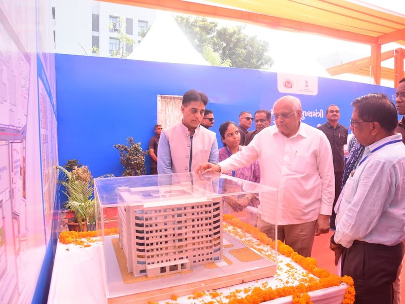 Gujarat to get 255 healthcare facilities; Ahmedabad neuroscience institute planned at Rs 223 crore