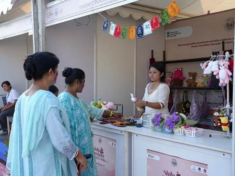 National handicrafts, handloom products Mela draws big crowds in Guwahati