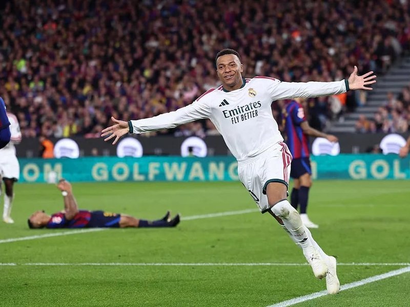 Real Madrid win Clasico 2-1 with Mbappe's brace