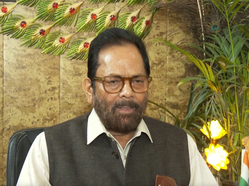 ग्रैंड ओल्ड पार्टी गाली गैंग की गैंगस्टर बनती जा रही है: मल्लिकार्जुन खड़गे के बयान पर भड़के मुख्तार अब्बास नकवी