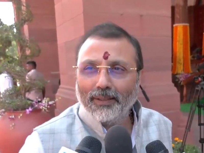 Congress a gathering of ‘mad people’, led by Kharge and Rahul: Nishikant Dubey