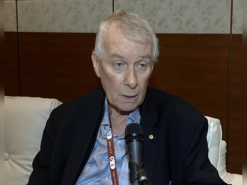 Scientist Richard J. Roberts on AI and Genome