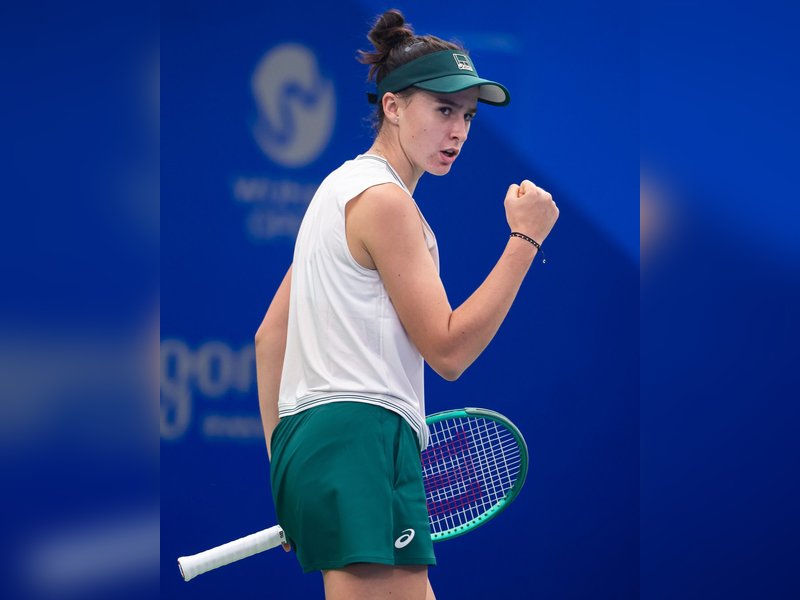 Mia Pohankova stuns Osaka in biggest win of career in Tokyo