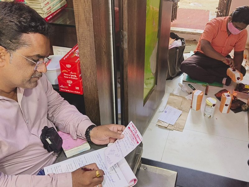 Gujarat: Rapid test kits mandatory for food traders ahead of Diwali (Photo: IANS)