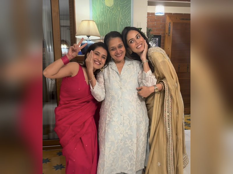 Supriya Pathak prepares wholesome Gujarati thali for Mira Rajput on Karwa Chauth