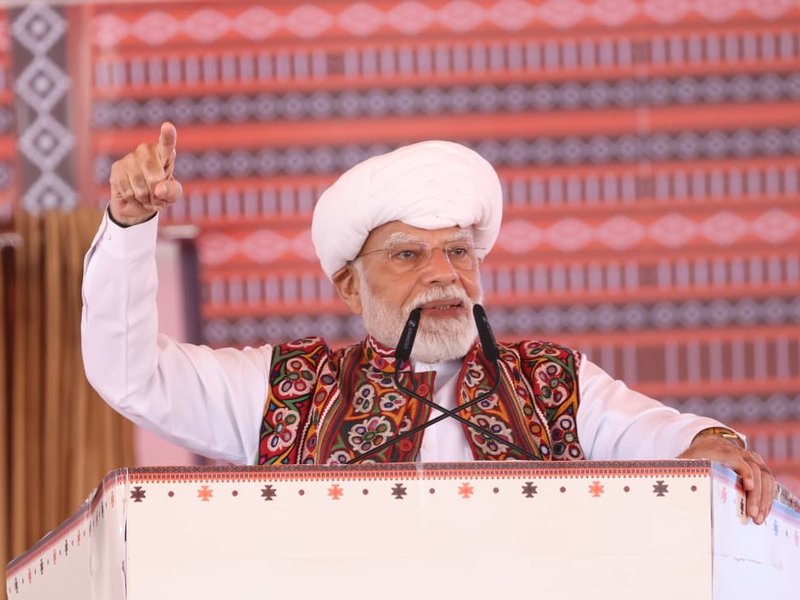 'बनासकांठा के किसान खुद आलू को सोना बना रहे हैं', पीएम मोदी का राहुल गांधी पर तंज 