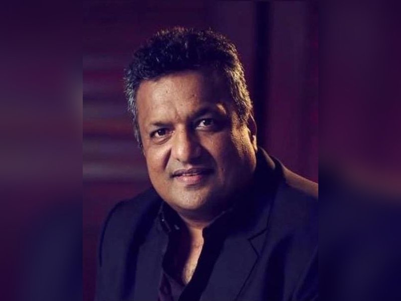 Kajol, Raveena Tandon, Kangana Ranaut mourn the sudden passing of Sanjay Gupta