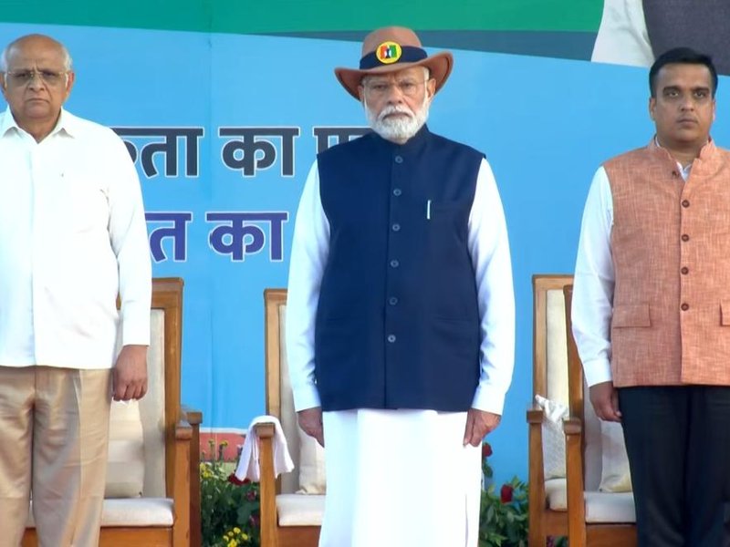 राष्ट्रीय एकता दिवस समारोह में शामिल हुए पीएम मोदी, सरदार पटेल की 151वीं जयंती पर आयोजित हुई भव्य परेड