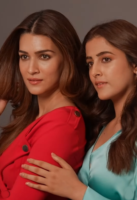 Kriti Sanon, Nupur Sanon