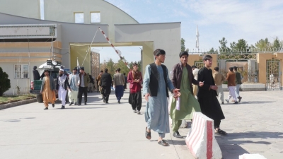 Rights body condemns Pakistan's decision to repatriate Afghan medical students 