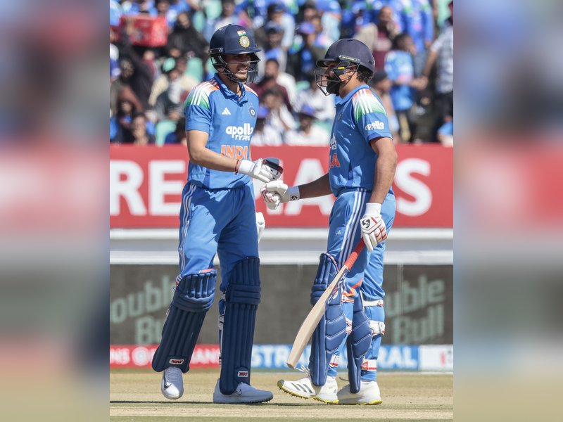 Kohli, Rohit dropped to Grade B in BCCI central contract (Ld)