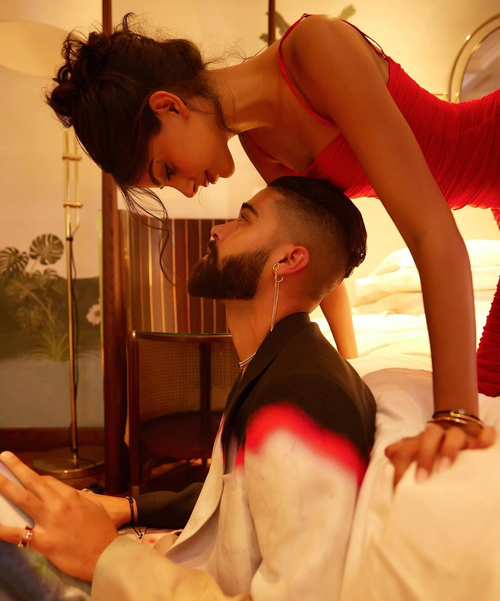  Banita Sandhu comes out officially on her relationship with AP Dhillon 