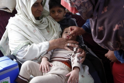 Cash crunch to cut short Pakistan’s polio vaccination campaign