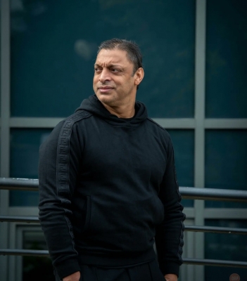 Shoaib Akhtar, Basit Ali's YouTube channels banned in India after Pahalgam terror attack