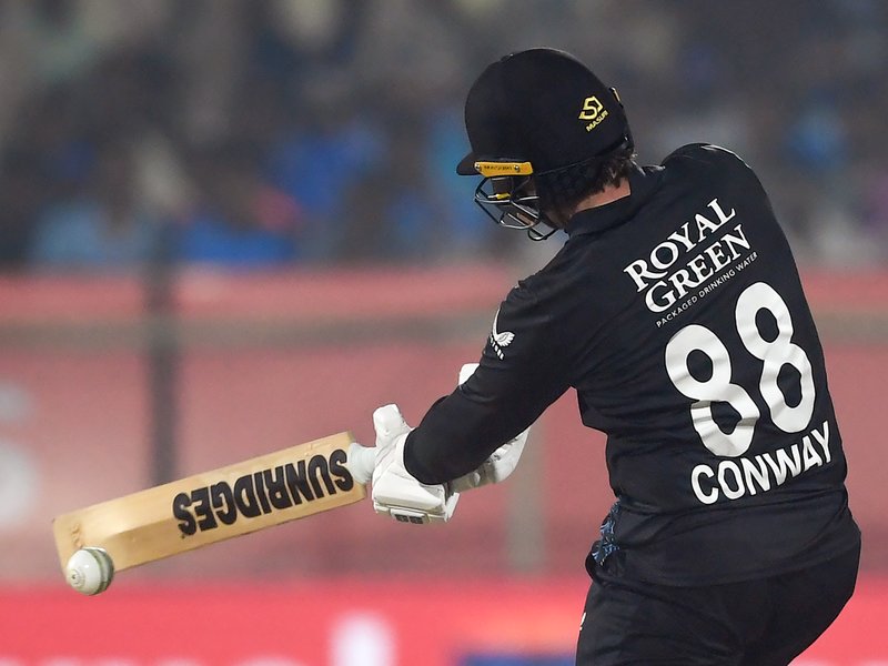 साउथ अफ्रीका बनाम न्यूजीलैंड: टी20 सीरीज में सिर्फ 2 बल्लेबाजों ने जुटाए 100 रन, जानें गेंदबाजों में टॉप कौन?