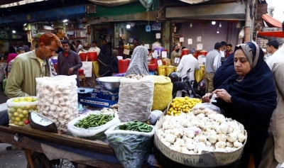 Pakistan's economy shifts from growth to survival amid shrinking purchasing power: Report (File image)