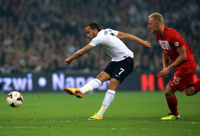 Andros Townsend ran over by pitch roller in Thailand, jokes Stoke away 'wasn't bad'